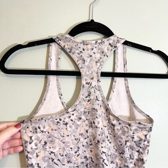 Lululemon Athletica  Racerback RCB Tank Grey Multicolor Size Small - Picture 6 of 9